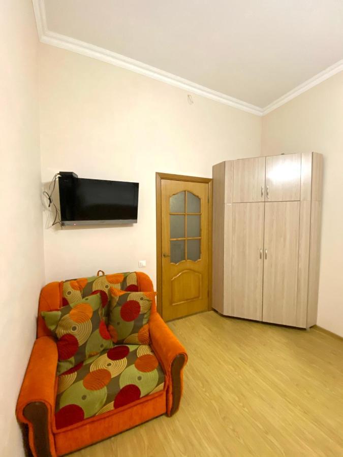 простора від власника на проспекті шевченка 14 напроти макдональтсу Apartment *