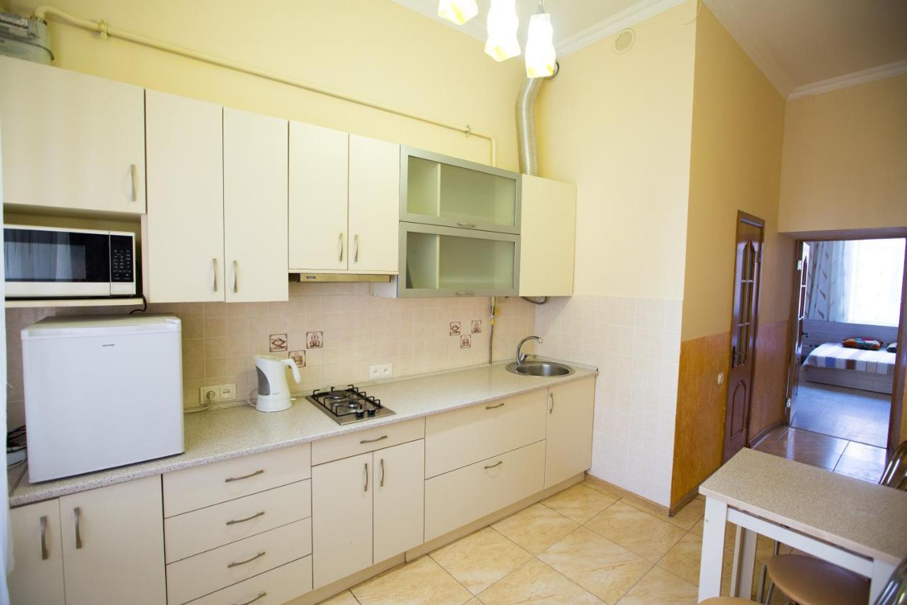 Apartment простора від власника на проспекті шевченка 14 напроти макдональтсу Lviv